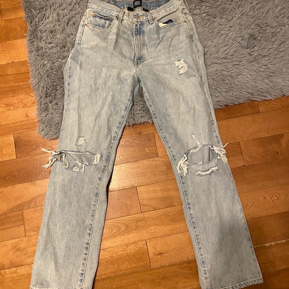 Ripped jeans